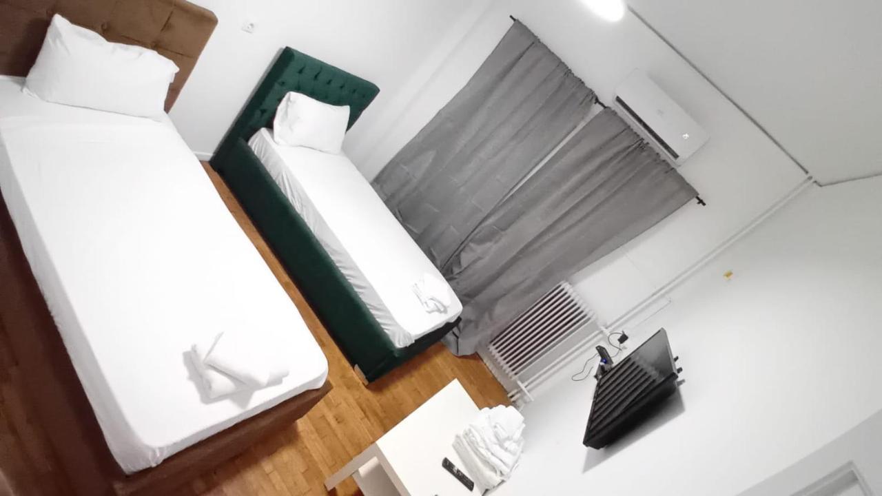 Appartement Tout Confort Atény Exteriér fotografie